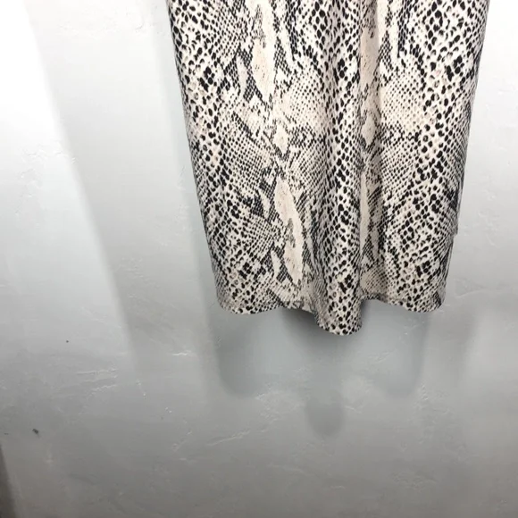 Secret Treasures snakeskin sleep dress size 2X - Picture 8 of 10